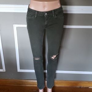 535 Super Skinny Levi's Distressed Jeans